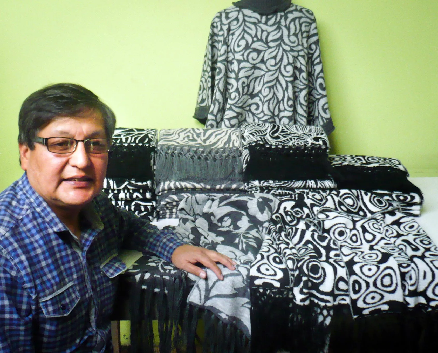 Black and Russet Alpaca Blend Poncho from Peru - Inca Contrast | NOVICA