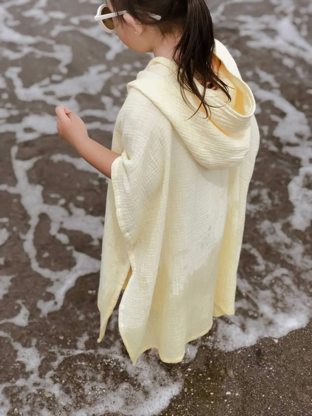 C's Coleccion Beach Poncho Large (5-6yo)