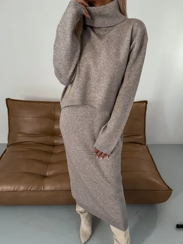 Elora™ - Cozy Turtleneck Knit Set