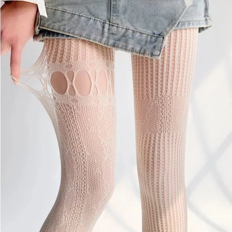 Hollow unique fishnets
