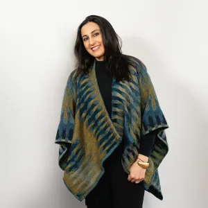 NEW ! In Style Regular Poncho in Reversible Morocco Green colors   Free Bag