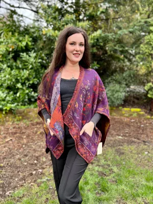 NEW ! In Style Regular Poncho in Reversible Plum Bird colors   Free Bag