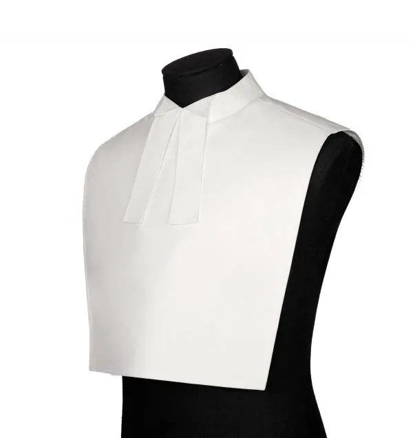 Poncho Jabot