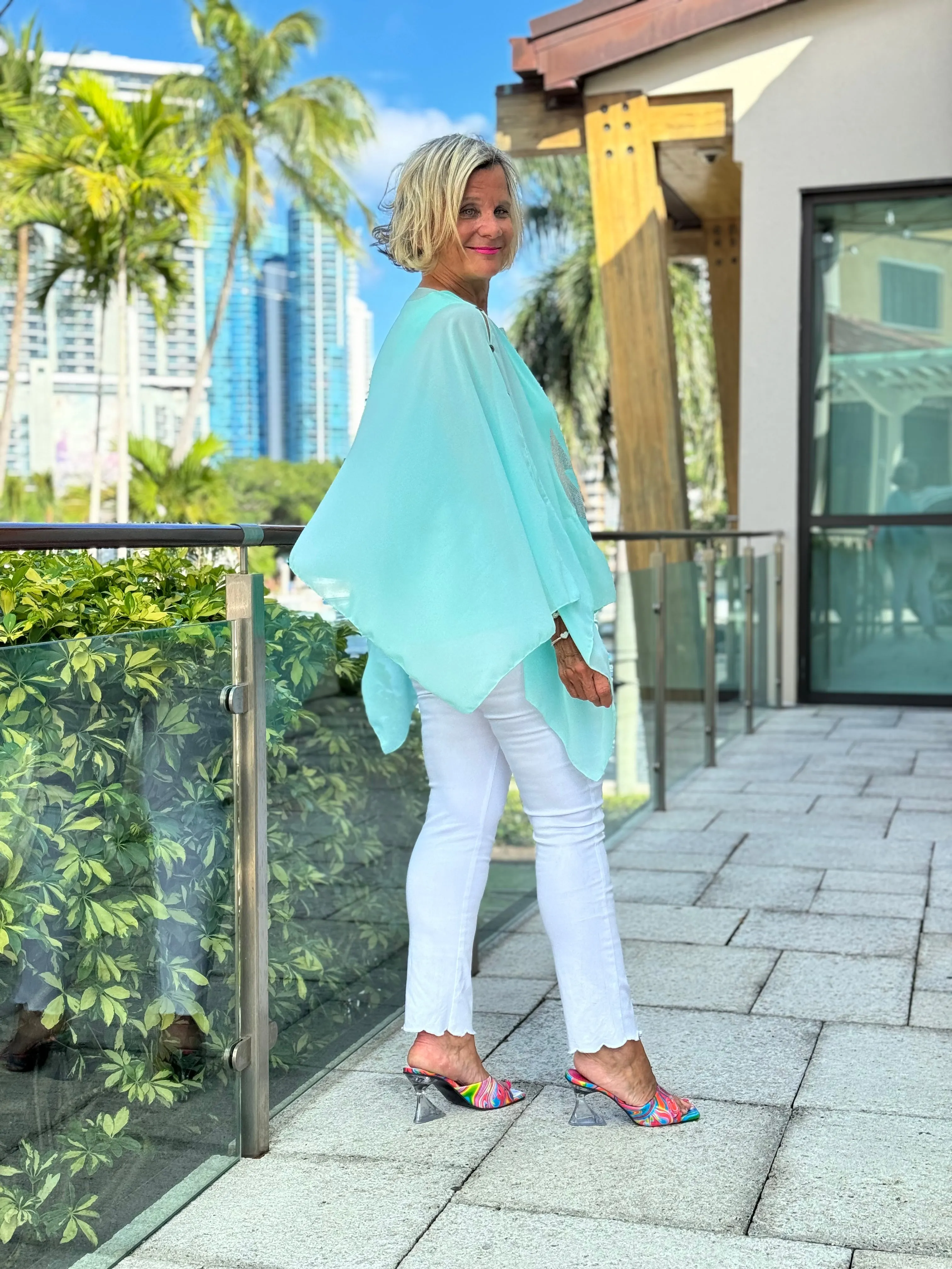 SWAROVSKI CRYSTAL SEAFOAM ANCHOR STATEMENT TOP