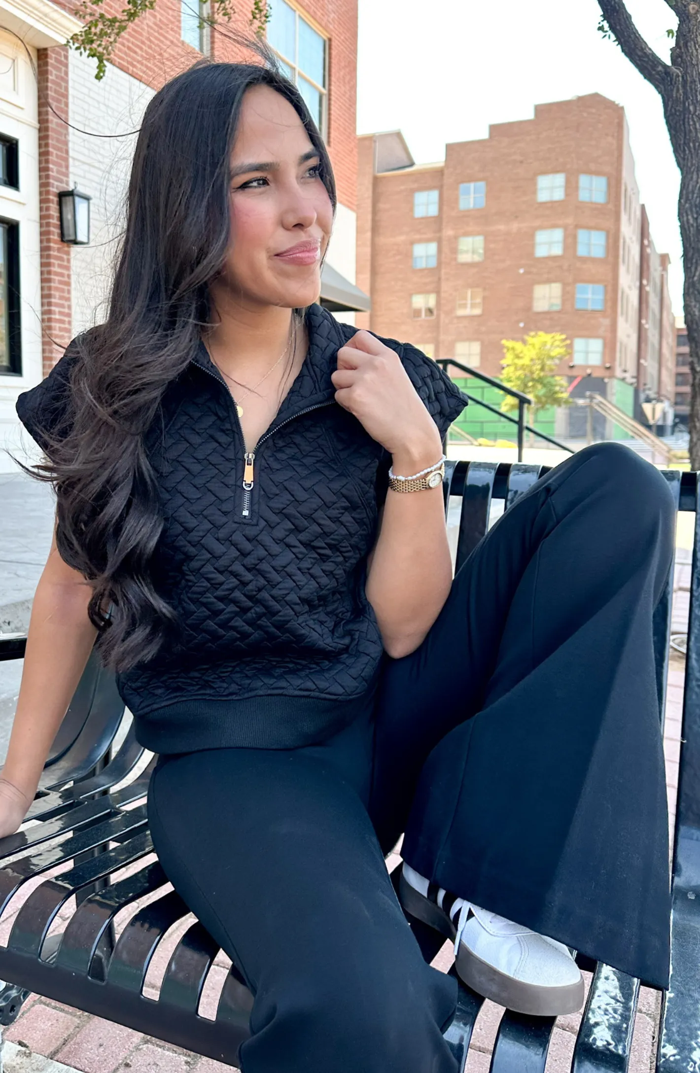 Tell You Everything Black Puff Pullover
