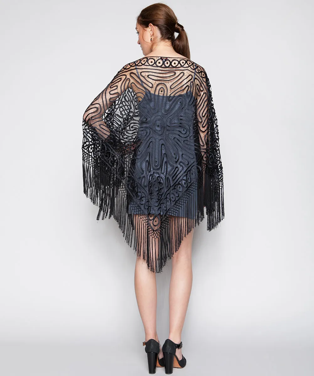 THE AMELIE OPENWORK PONCHO IN NOIR