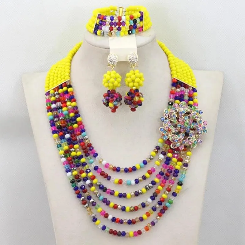 Unique jewelry set elevates