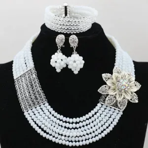 Unique jewelry set elevates