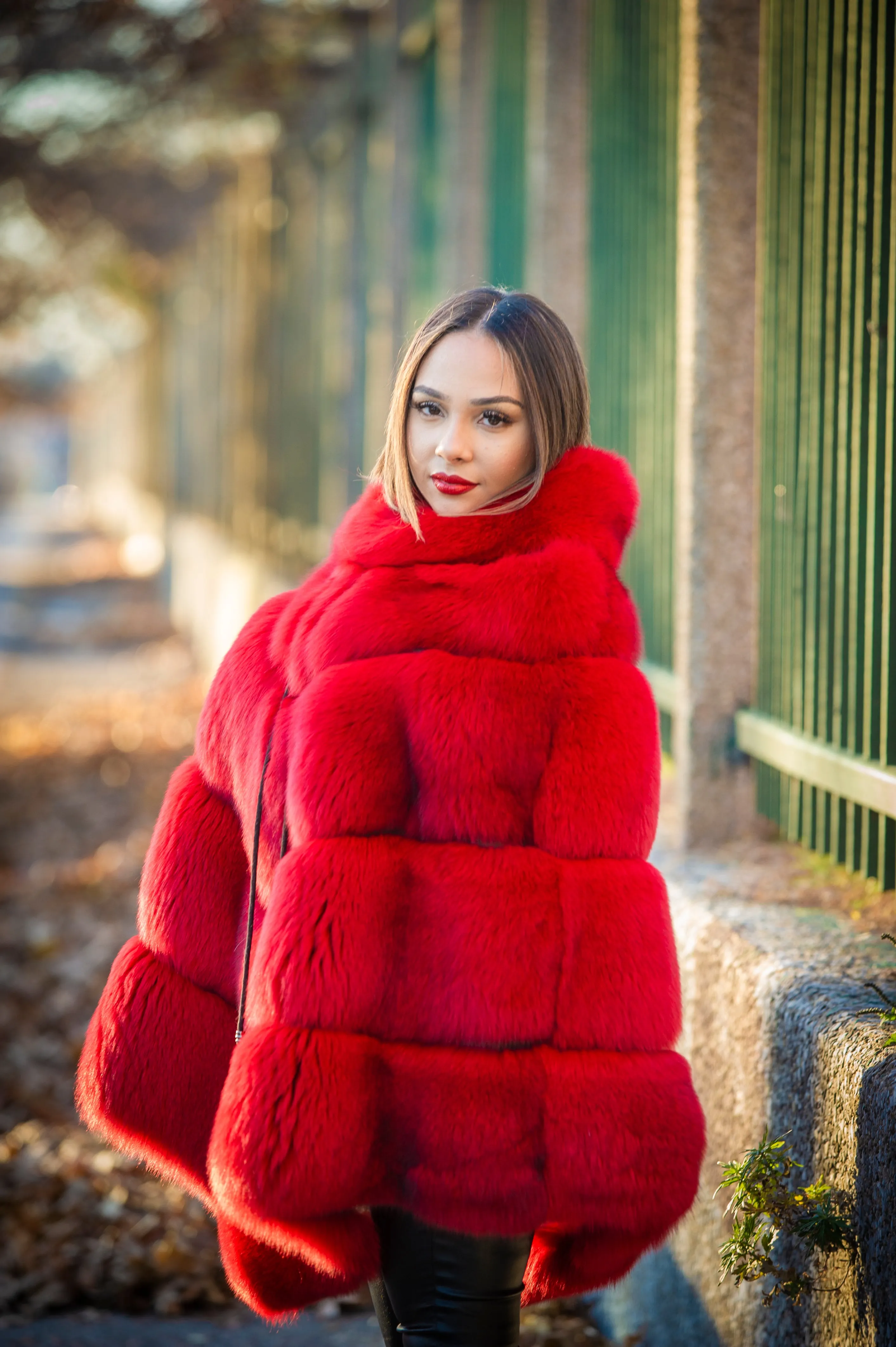 Women's Fox Fur Poncho [Red]