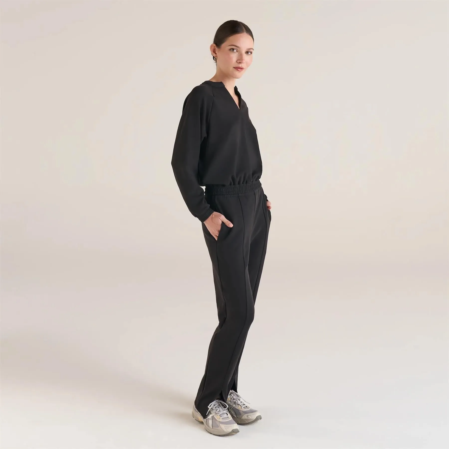 Womens Gianna Raglan Pullover Sweatshirt Black - 2025